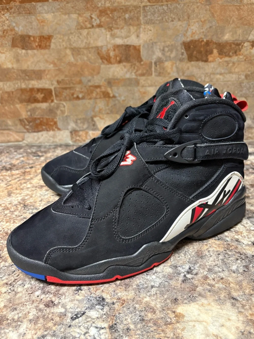 Air Jordan retro 8 Playoff 2023 Size 8